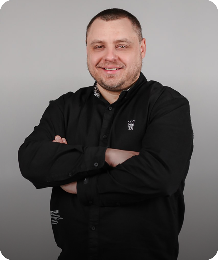 Олександр Задніпряний